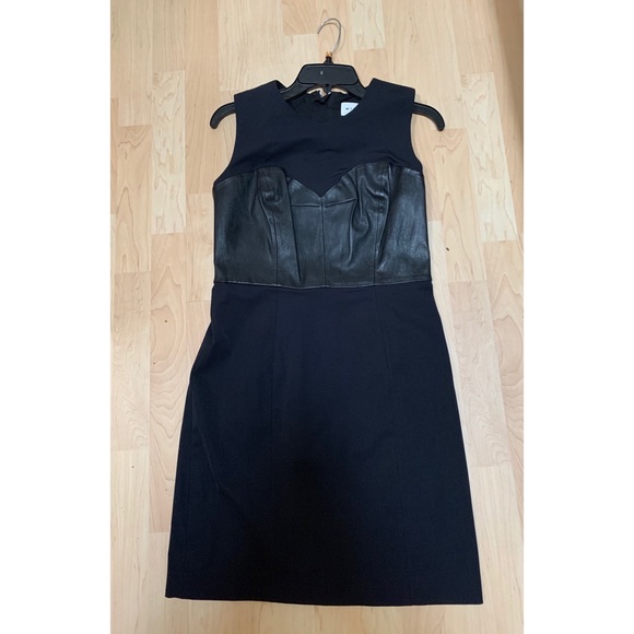 Milly sleeveless Leather Bustier Dress in size 6. - Picture 6 of 7